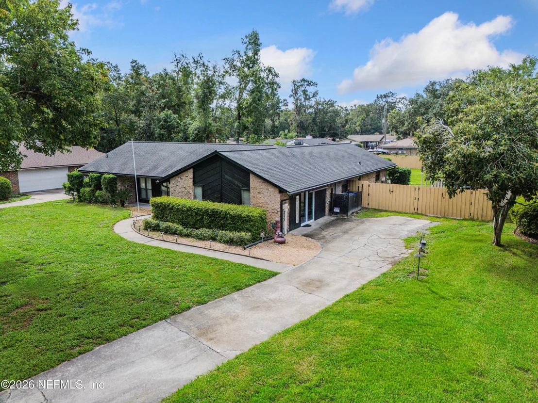 Photo of 746 WINFRED Place