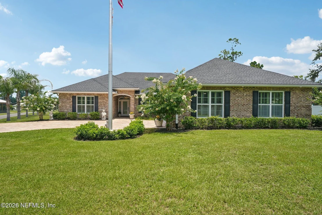 Photo of 122 MACON Road
