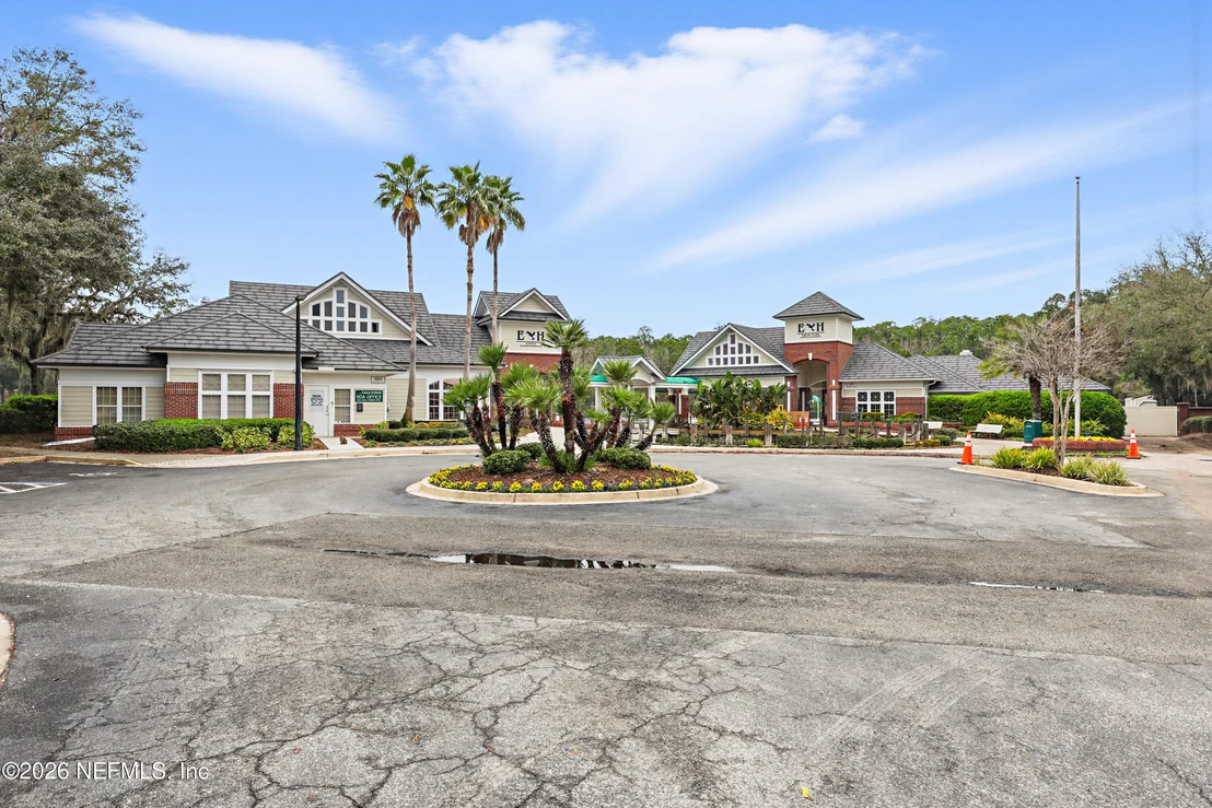 Photo of 1843 COMMODORE POINT Drive