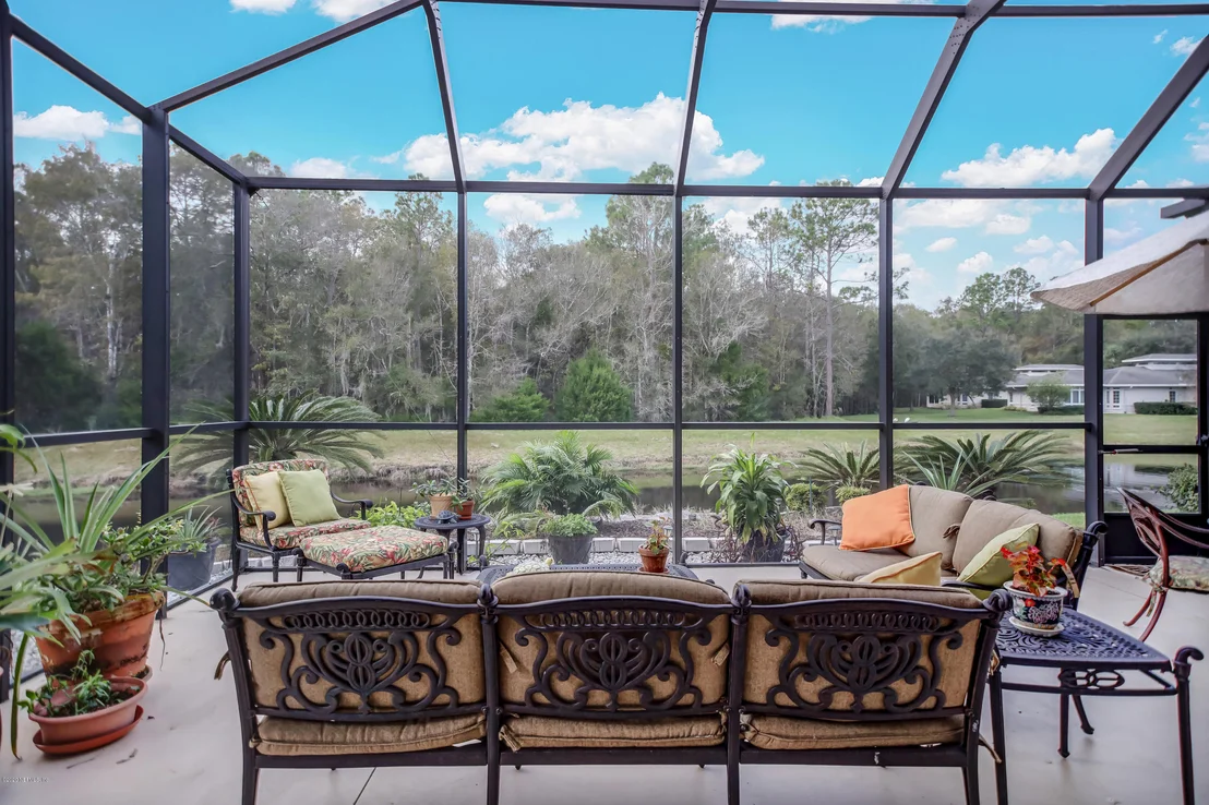Photo of 261 PINEHURST POINTE Drive