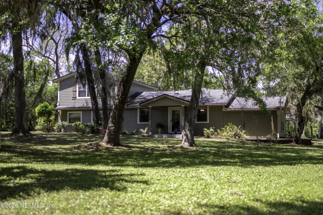 Photo of 430 COOPERS COVE Road