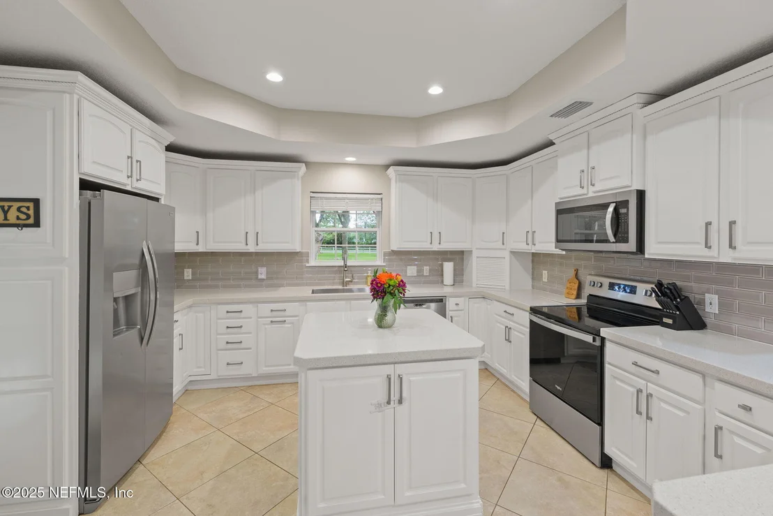 Photo of 4575 WOLFE Road
