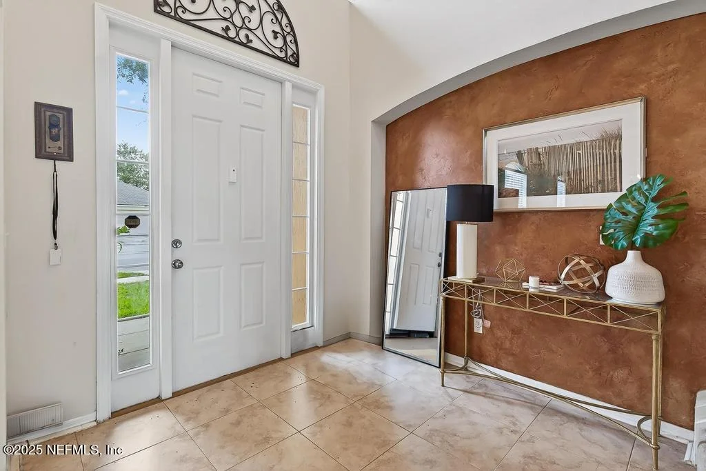 Photo of 12418 TROPIC Drive