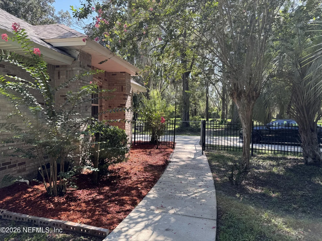 Photo of 1285 HATCHER Road