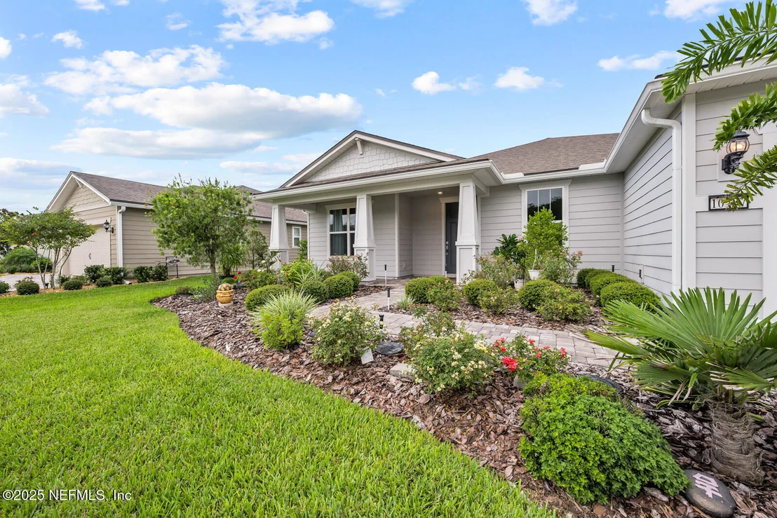 Photo of 10737 TOWN VIEW Drive