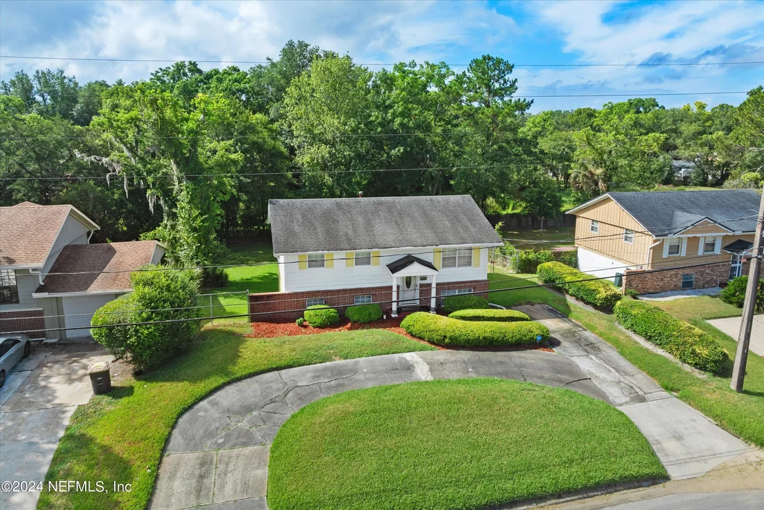 Photo of 5312 ROANOKE Boulevard