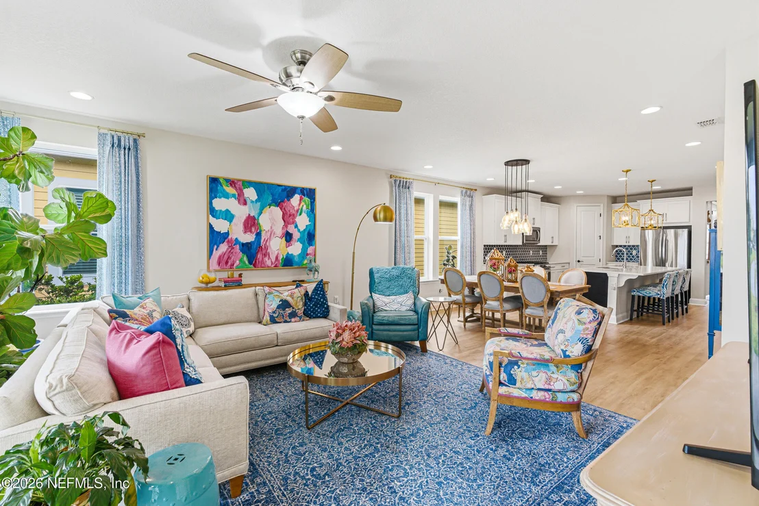 Photo of 633 KENDALL CROSSING Drive