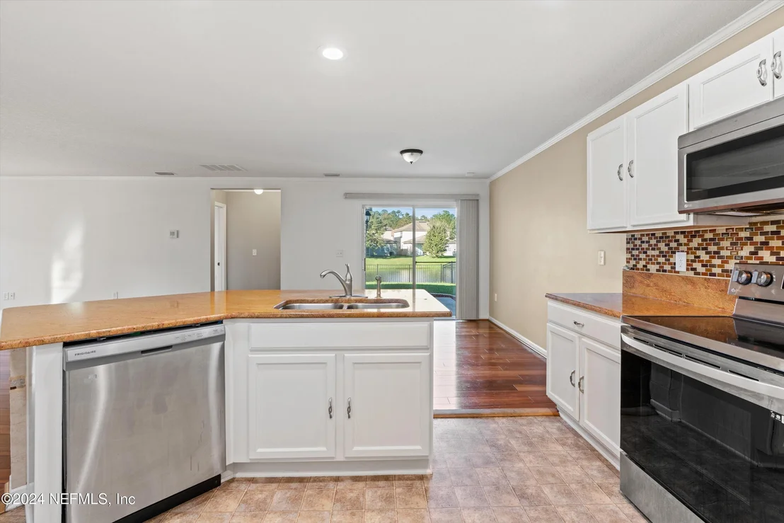 Photo of 12157 ALEXANDRA Drive