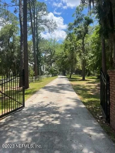 Photo of 3424 STATE ROAD 13 Road N