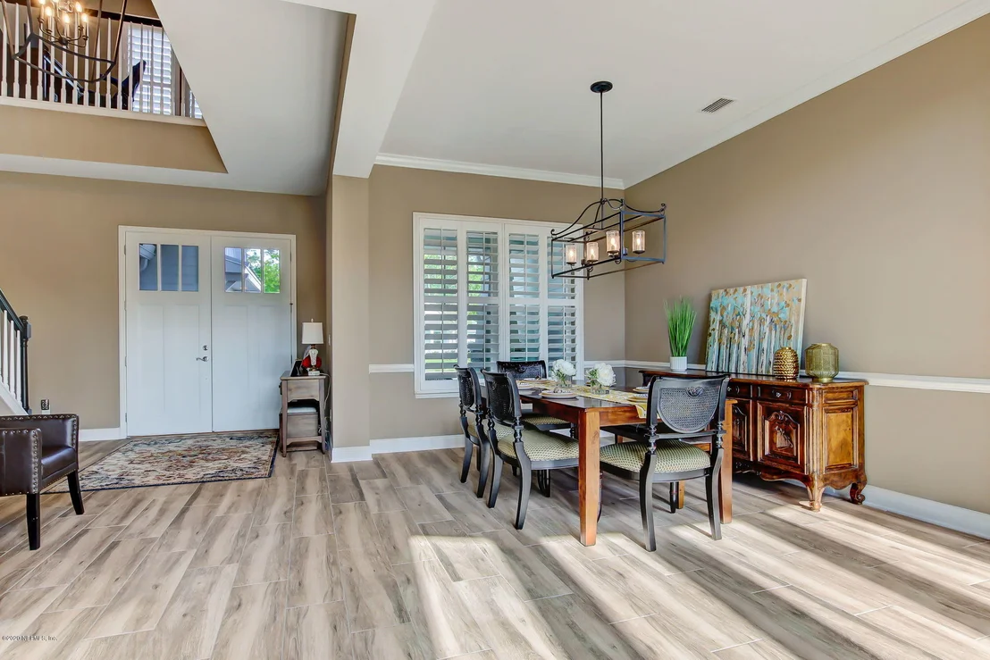 Photo of 386 OUTLOOK Drive