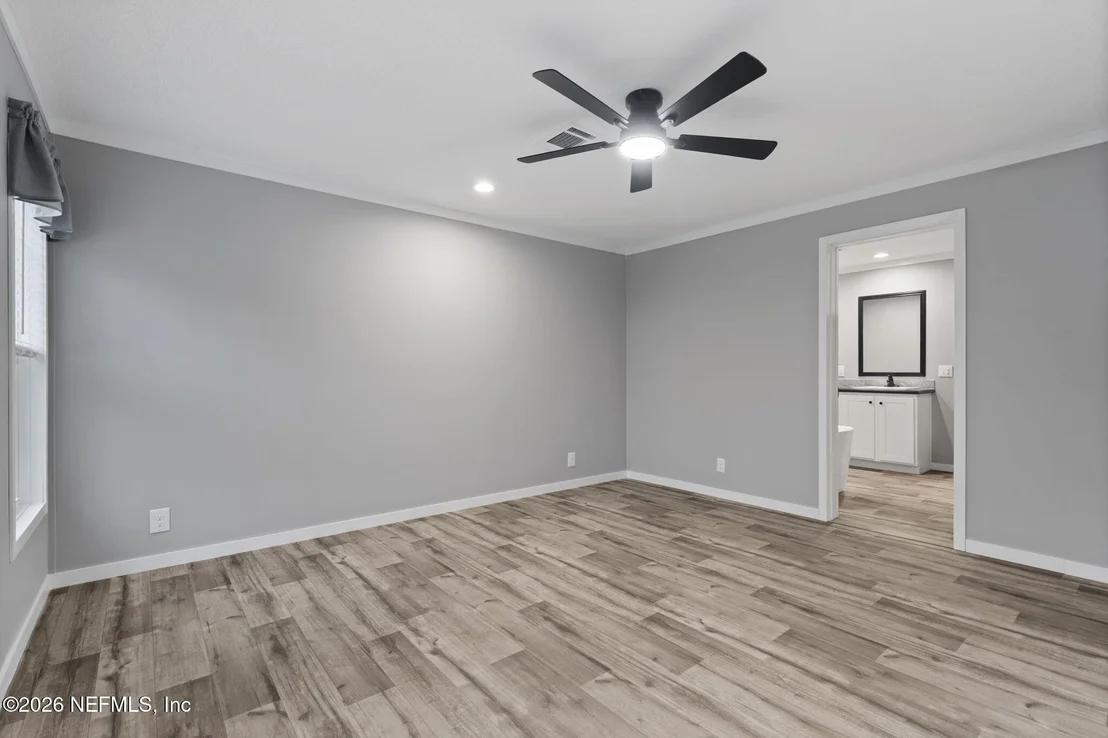 Photo of 5638 PALM Avenue