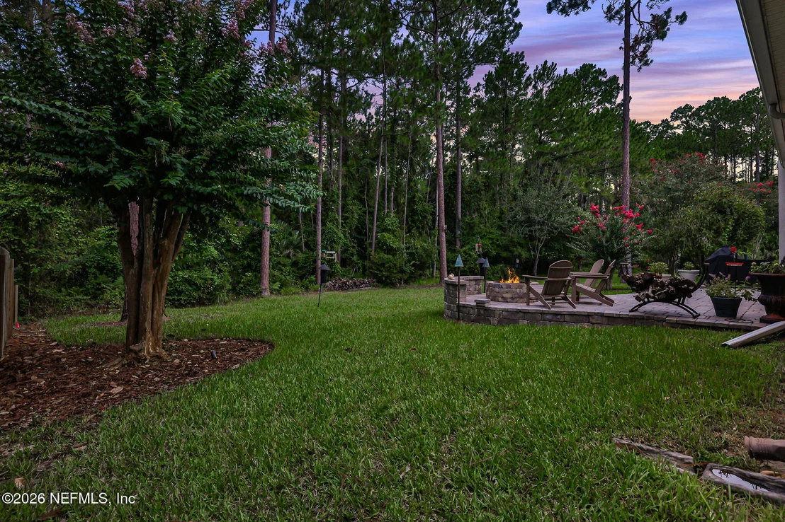 Photo of 513 WETHERBY Lane