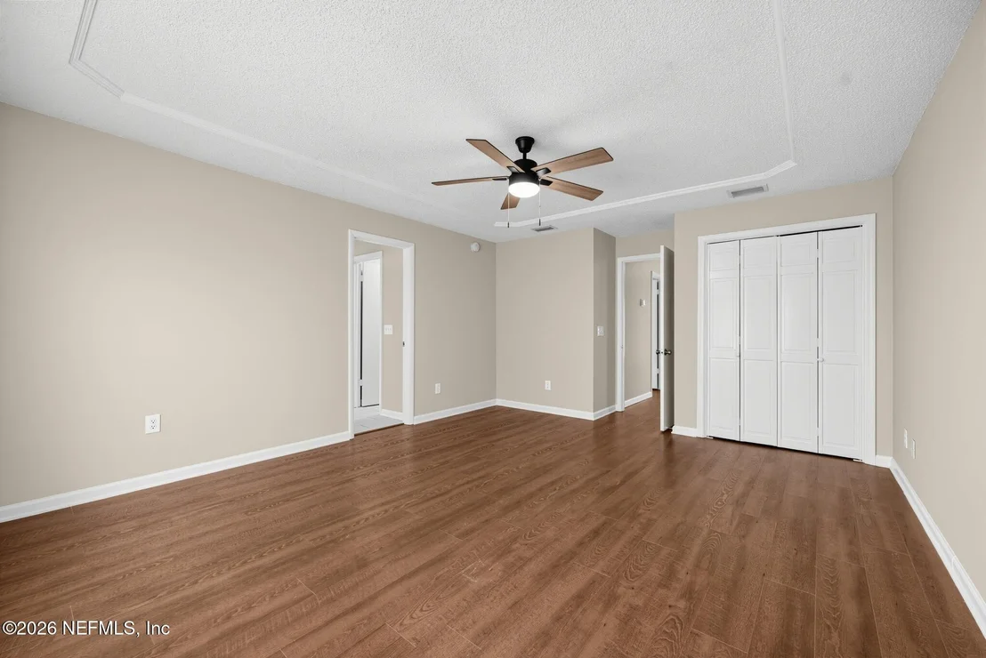 Photo of 977 SANDSTONE Drive
