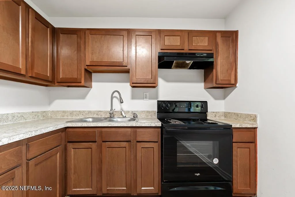 Photo of 10252 ELMHURST Drive