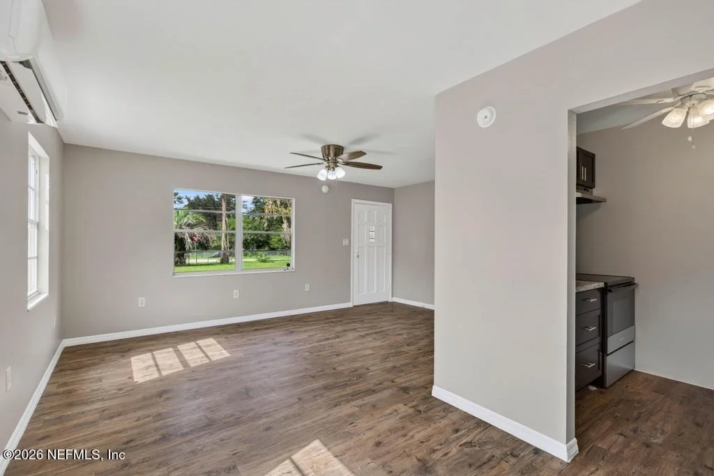 Photo of 344 5TH Way