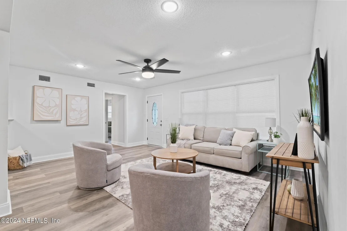 Photo of 2218 BOURGET Drive
