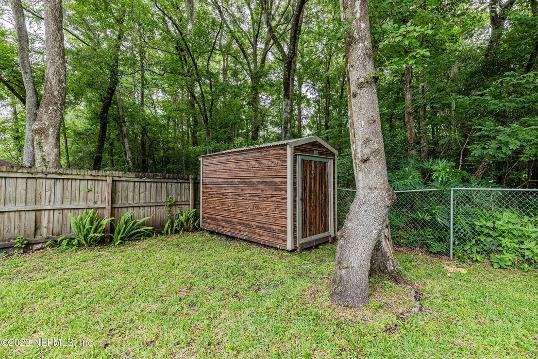 Photo of 1343 DOLPHIN Street