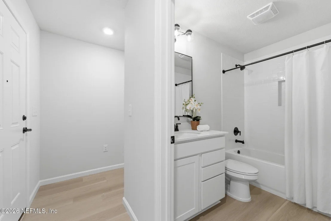 Photo of 2356 BROOKLYN Road