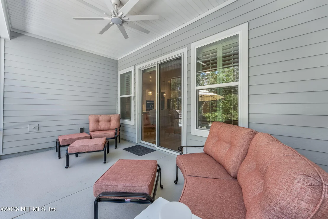 Photo of 295 PALOMAR Drive