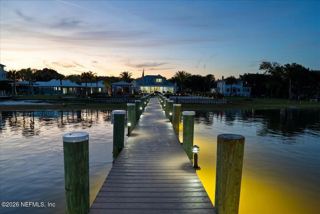 Photo of 9136 HECKSCHER Drive