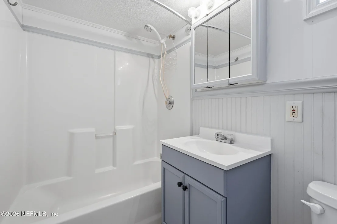 Photo of 865 COLE Road