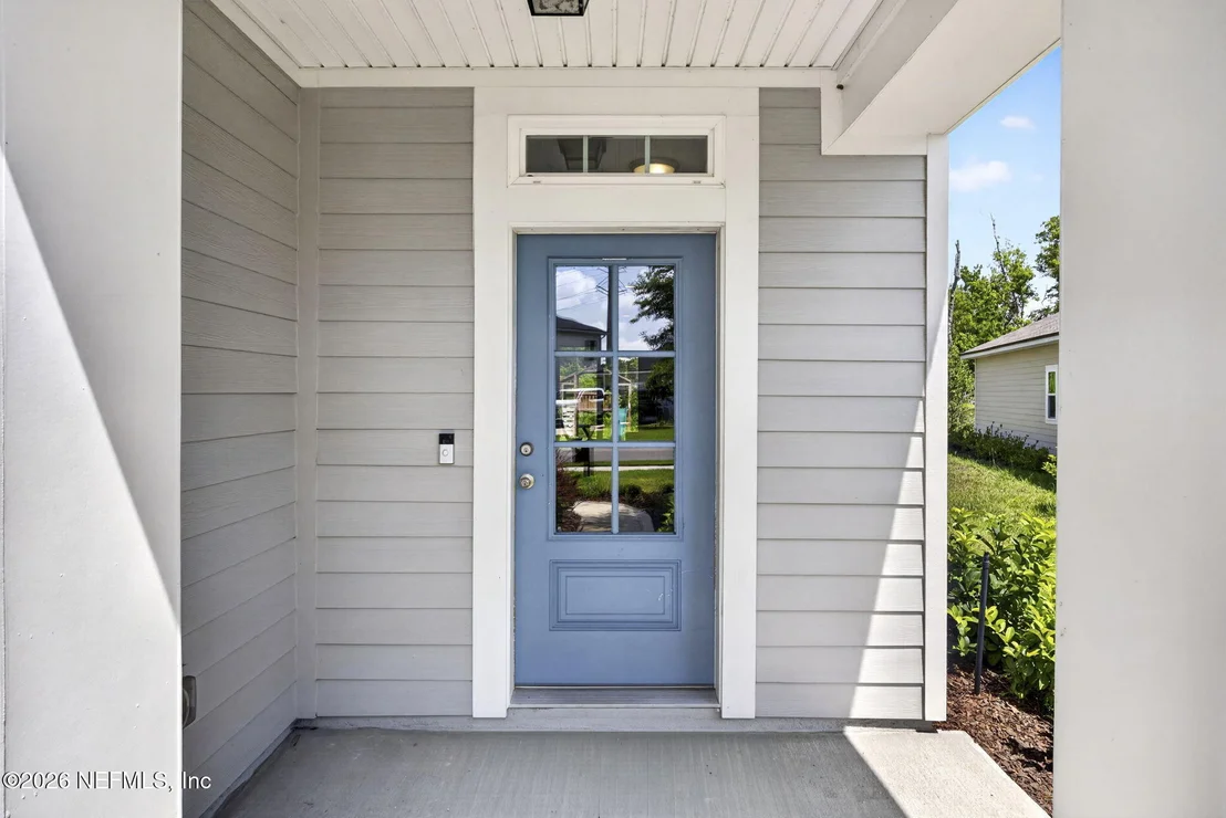 Photo of 210 WINEBERRY Lane