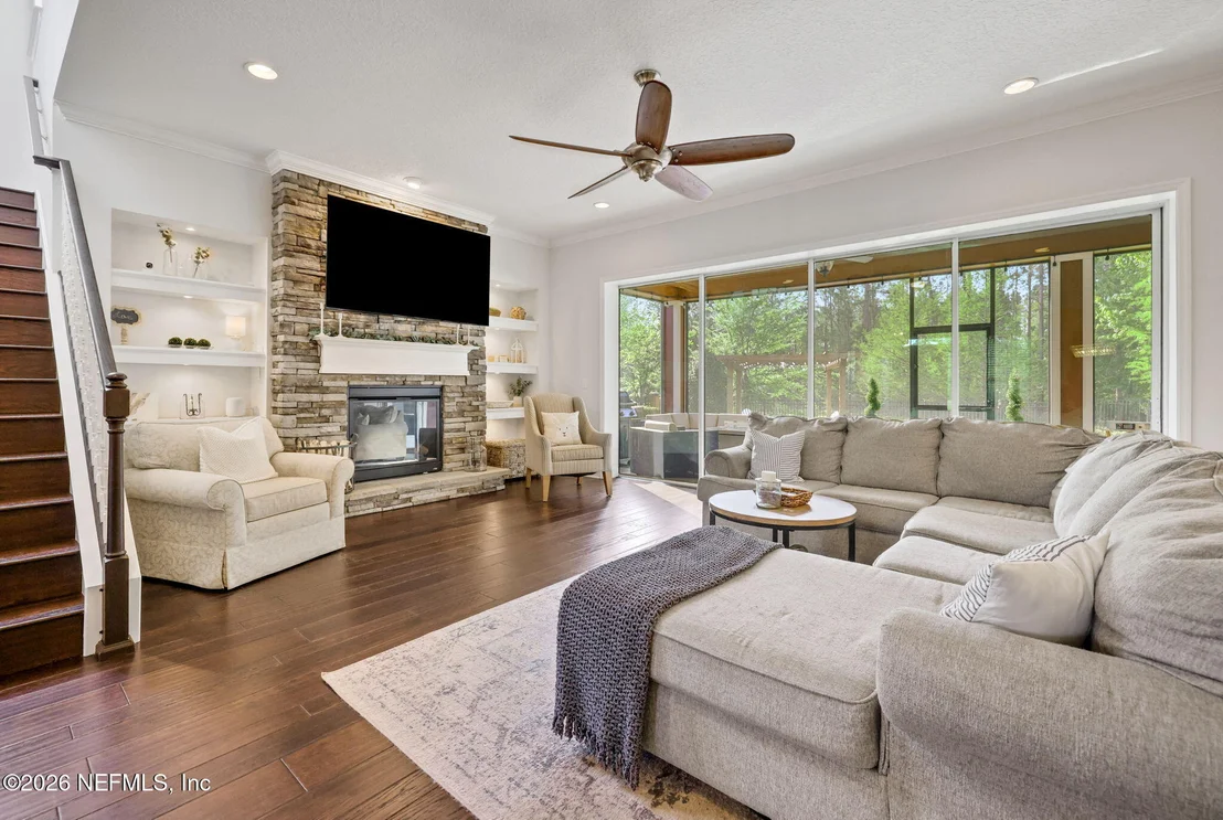 Photo of 550 BRAMBLY VINE Drive
