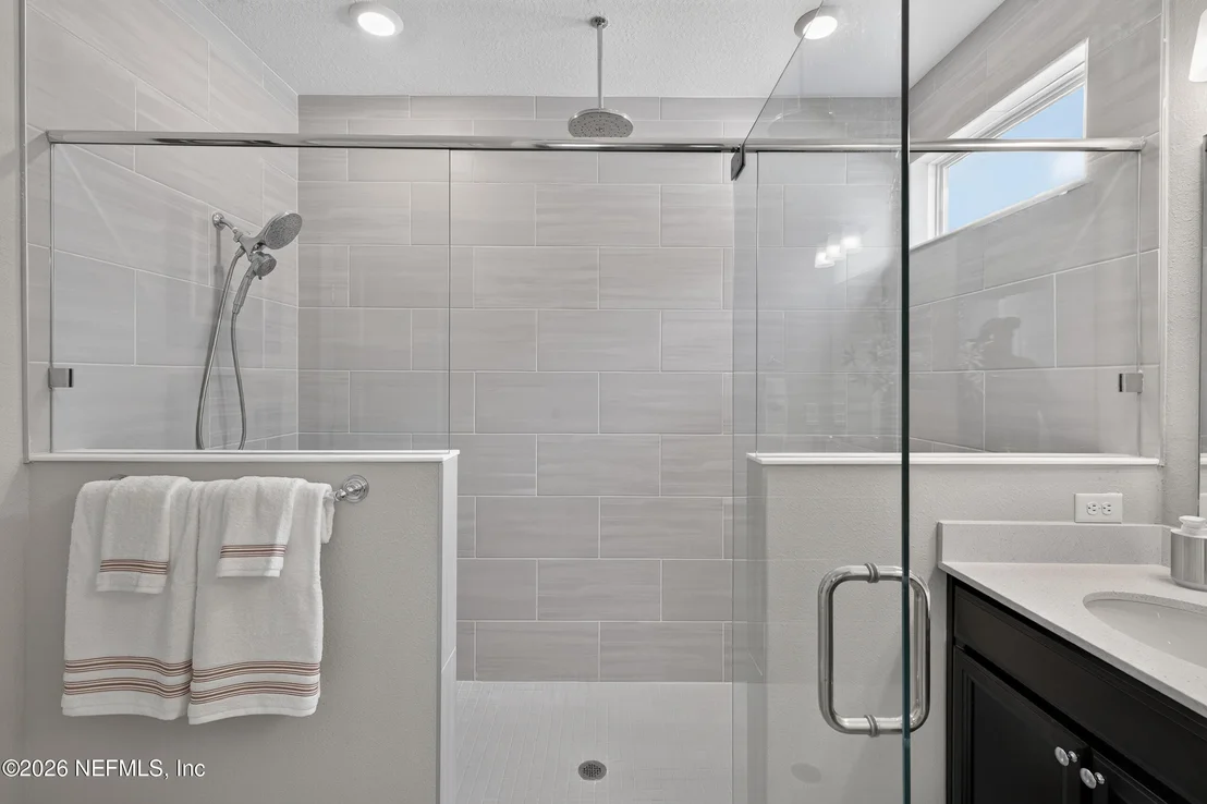 Photo of 75511 PONDSIDE Lane