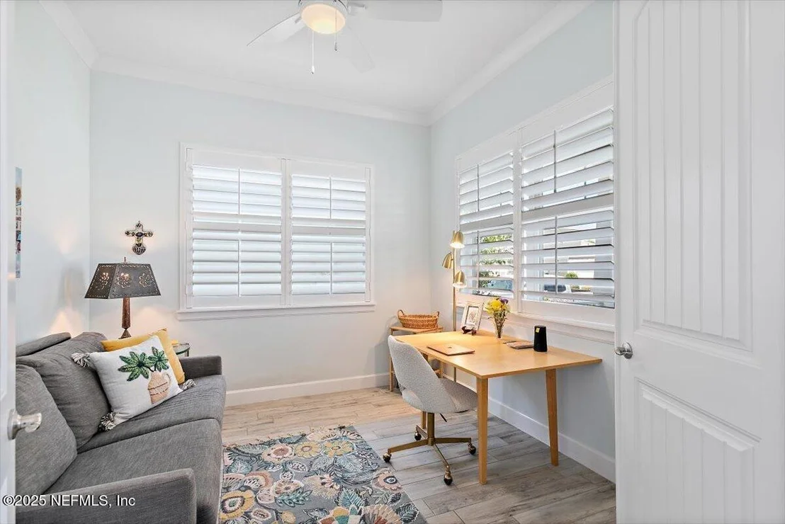 Photo of 175 OCEANVIEW Drive