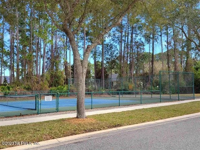 Photo of 601 KNOLLWOOD Lane
