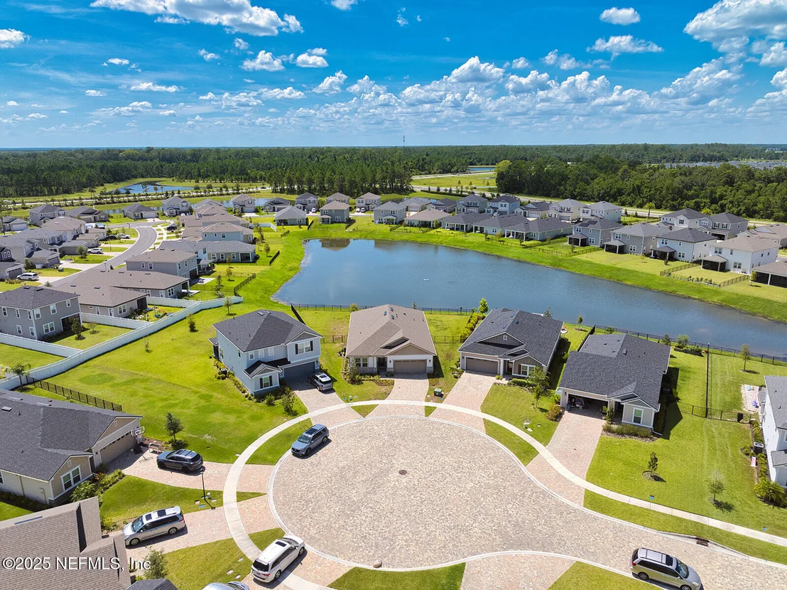 Photo of 64 WINGED ELM Court