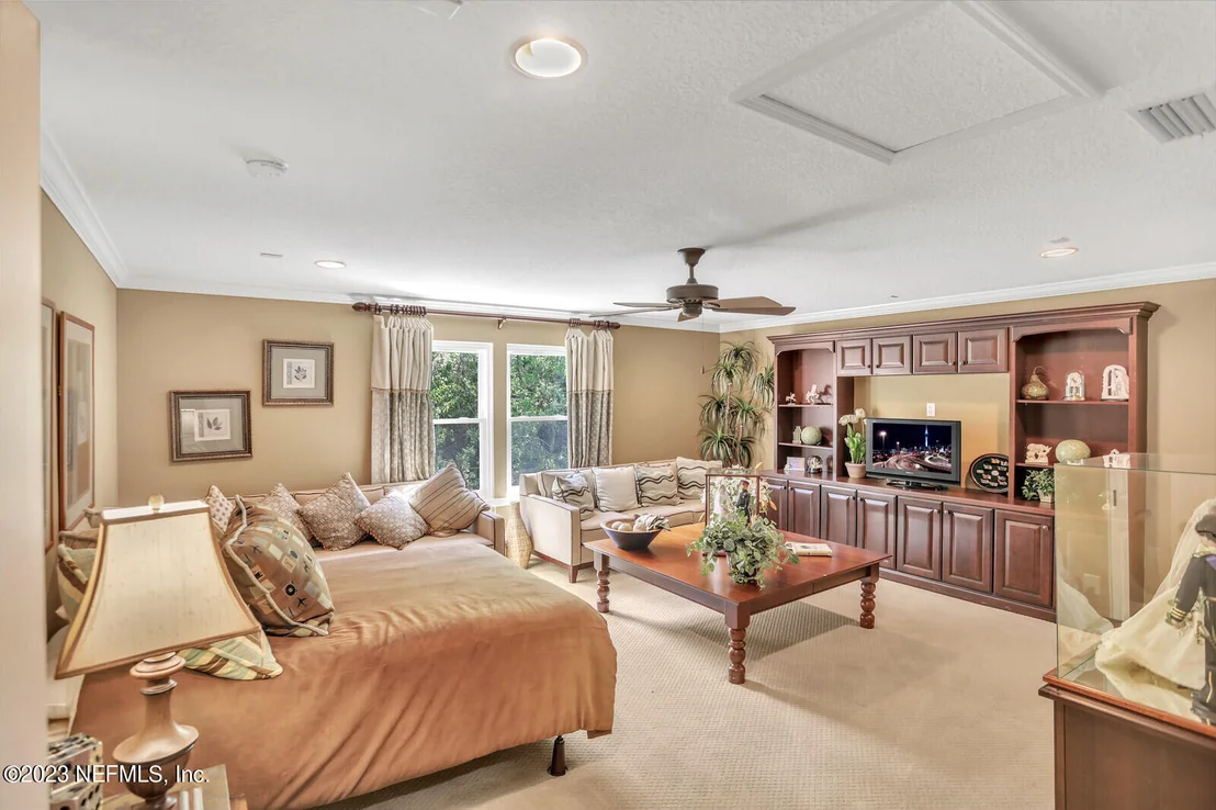 Photo of 123 DUCK POND Drive