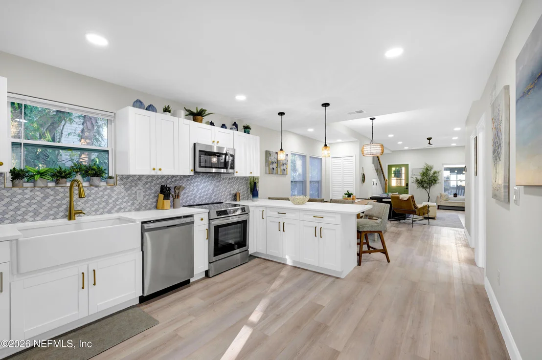 Photo of 158 BLANCO Street