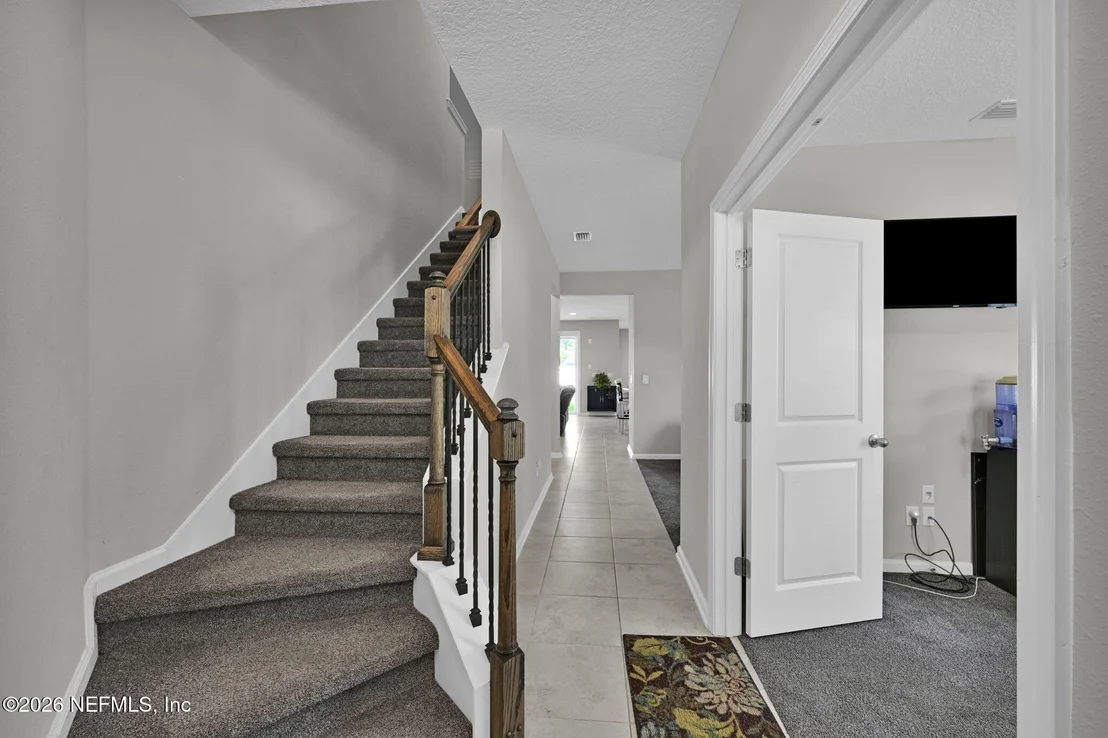 Photo of 71 SETON Court