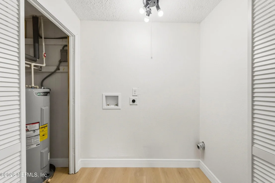Photo of 5646 RICKER Road