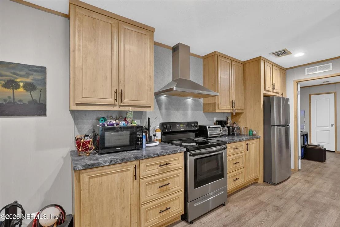 Photo of 1615 DERITO Drive
