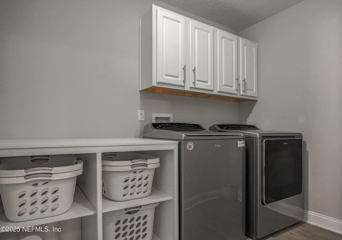 Photo of 310 CEDARSTONE Way