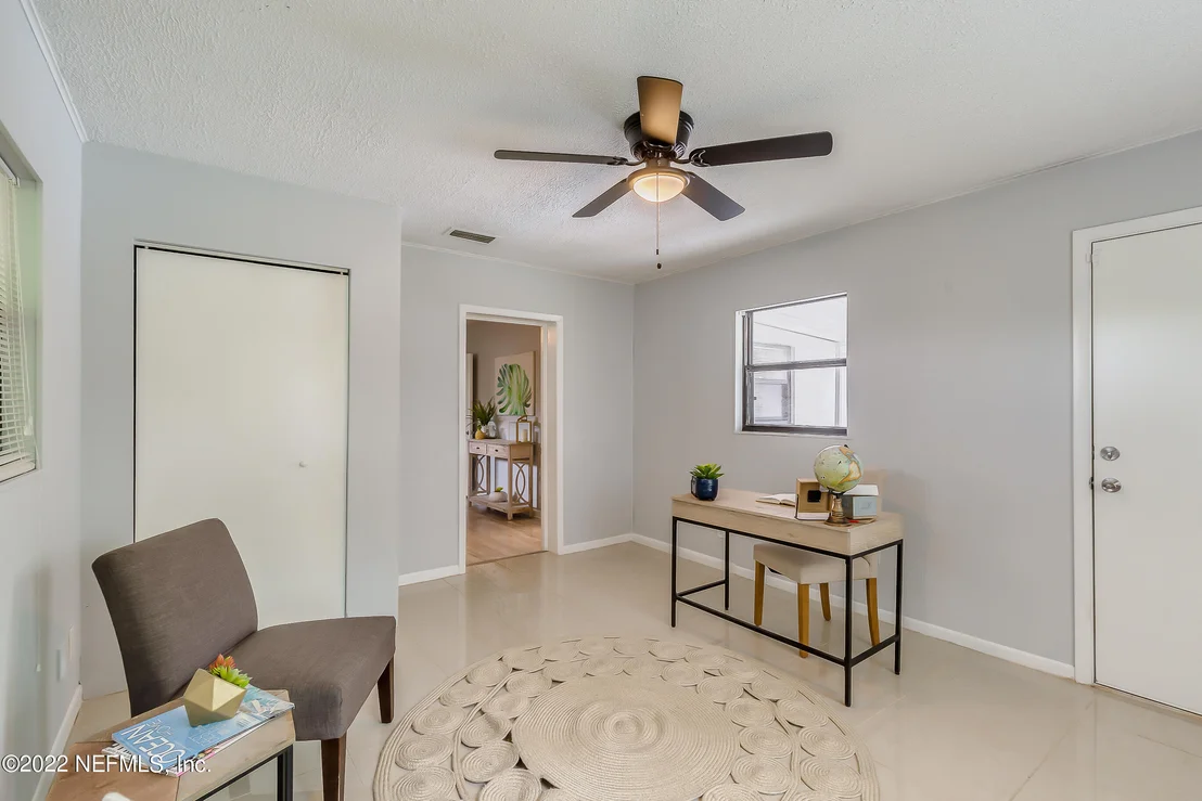 Photo of 7961 AUSTIN Road
