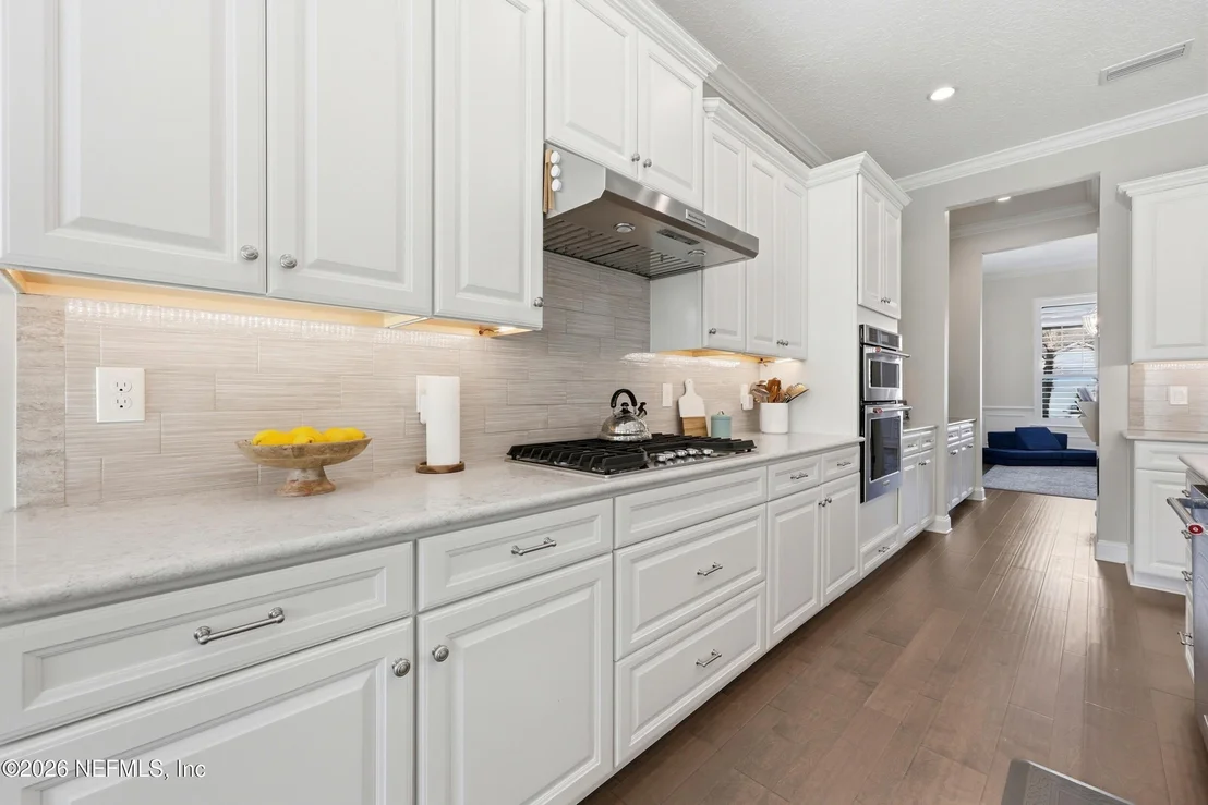 Photo of 463 FRESHWATER Drive