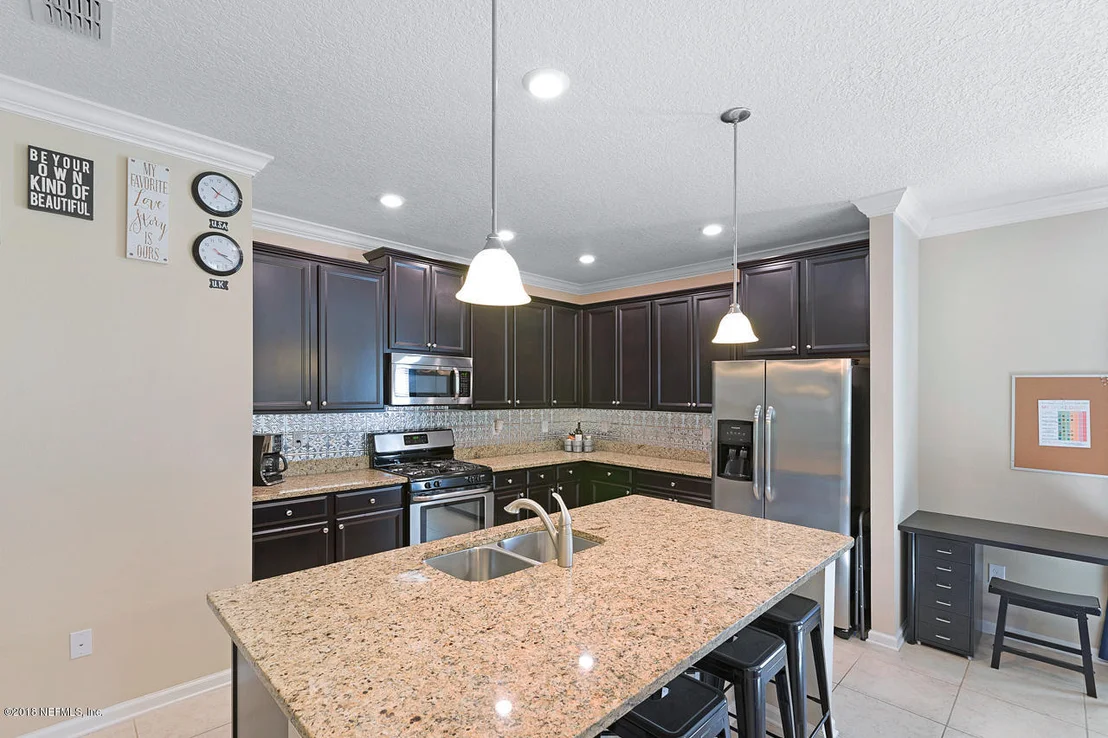Photo of 342 ASPEN LEAF Drive