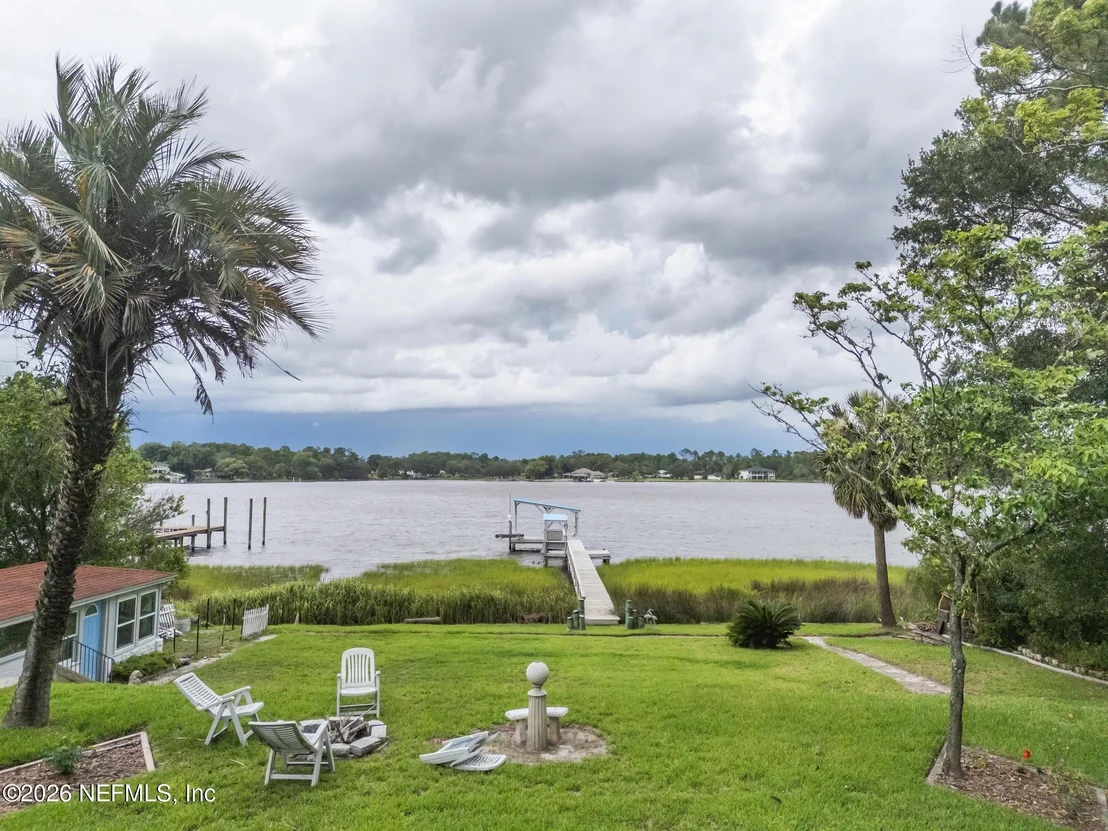 Photo of 1375 CEDAR BAY Road