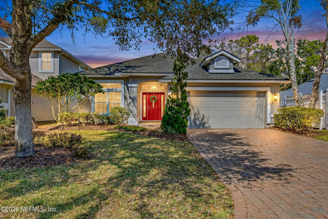 Photo of 2104 BLUFF VIEW Road