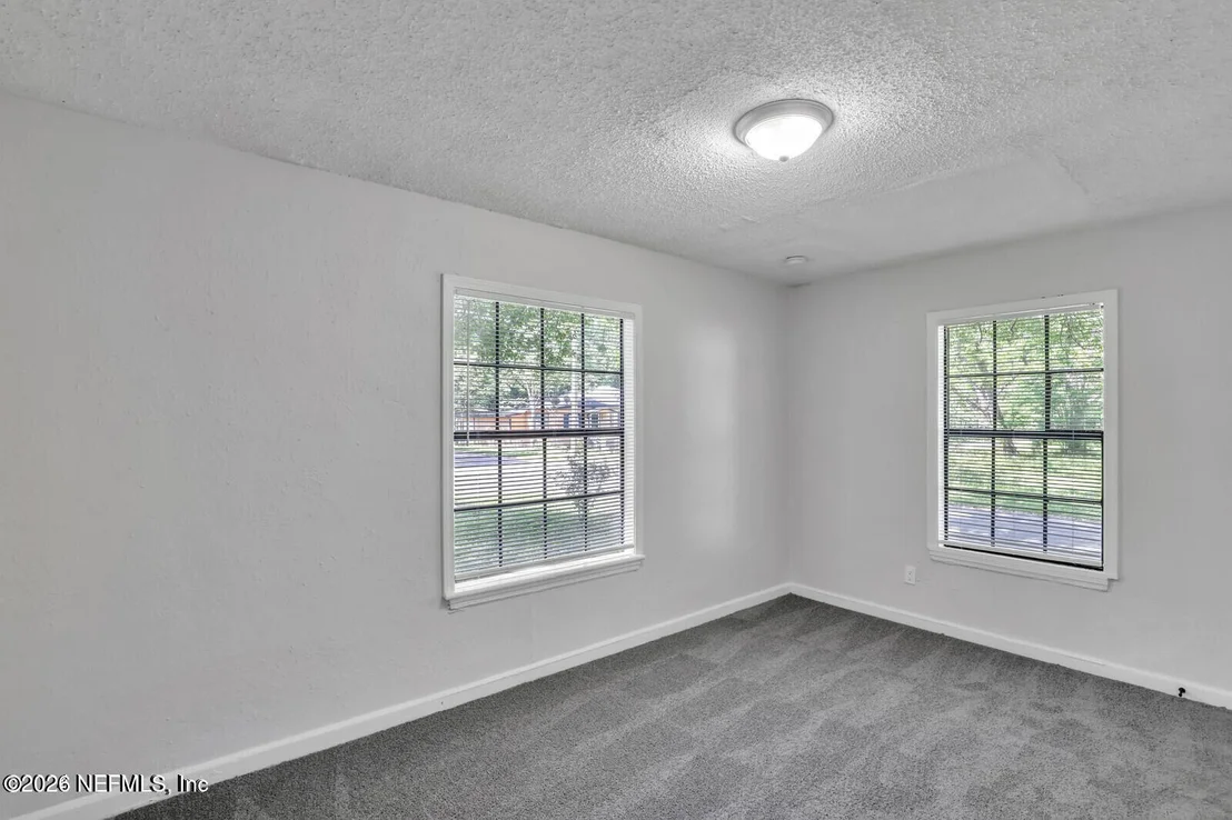 Photo of 3263 THOMAS Street