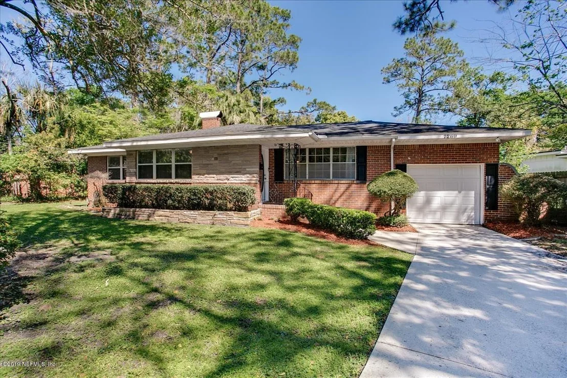 Photo of 7269 COLIGNY Road