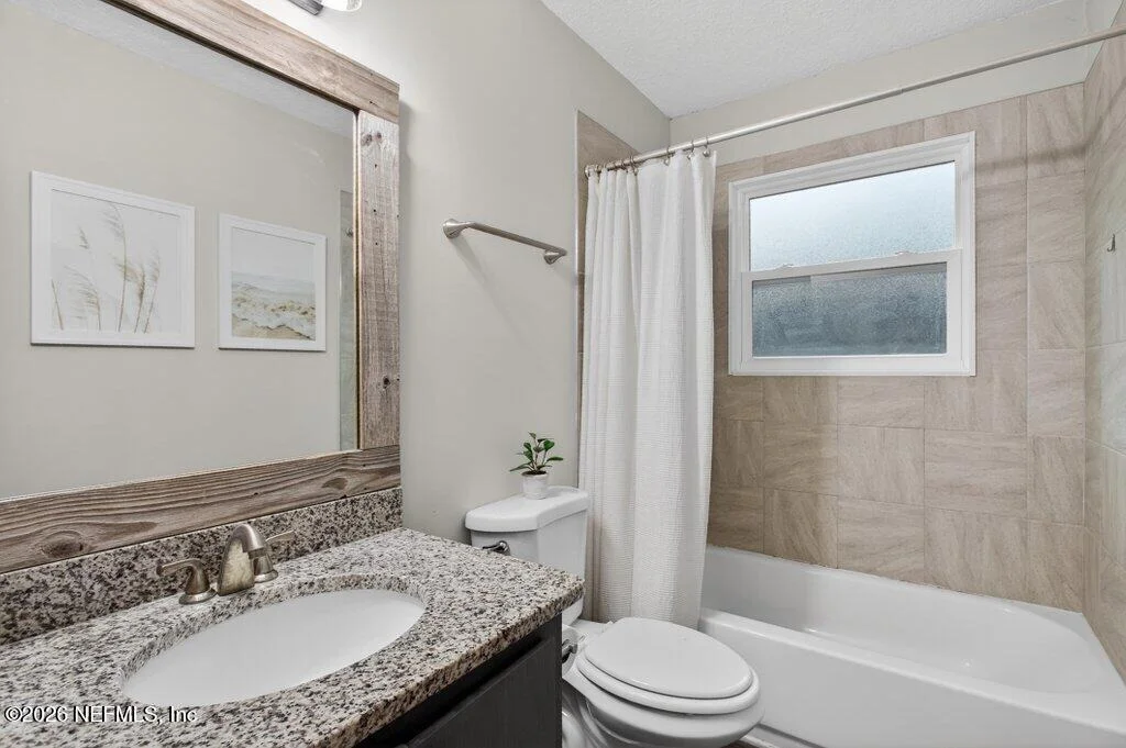Photo of 1395 MUNSON COVE Drive
