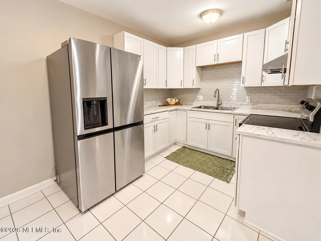 Photo of 1122 W PRATT Street