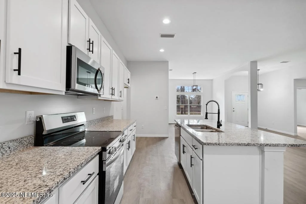 Photo of 6894 BARNEY Road