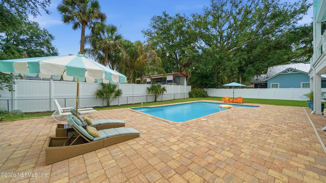 Photo of 6661 RAMOTH Drive