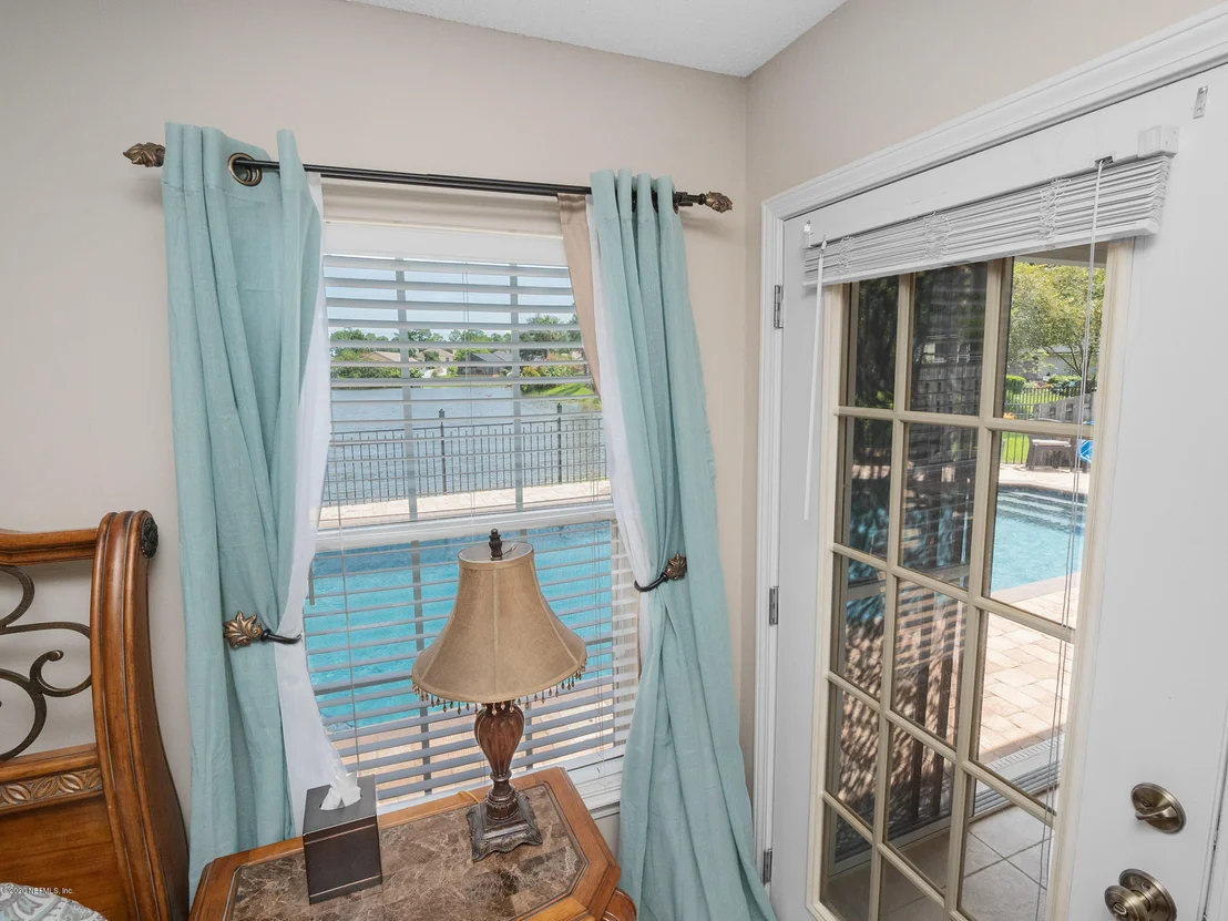 Photo of 3927 DANFORTH Drive W