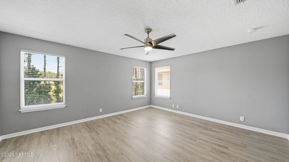 Photo of 650 BRIAR VIEW Drive